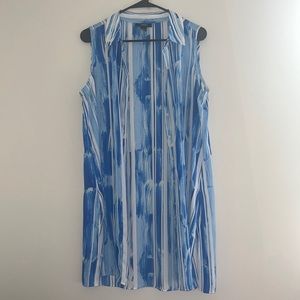 Alfani blue and white long sleeveless button up